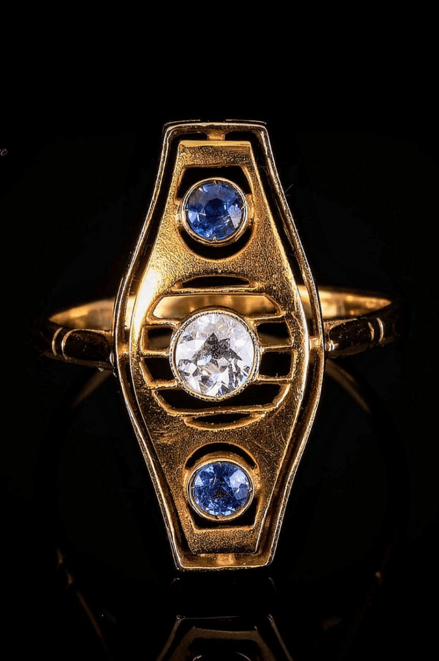 Gold ring Navette .Tsarist Russia 19/20 Century