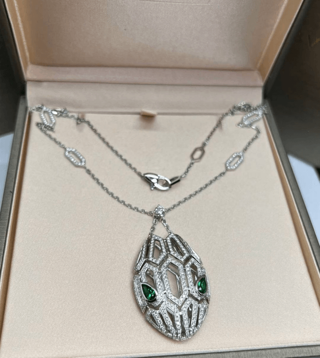 BVLGARI style necklace