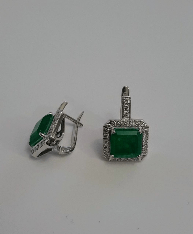 Set with Emeralds and Diamonds