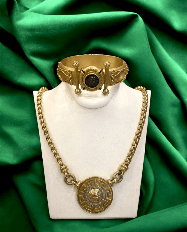 Exclusive Versace-inspired Set