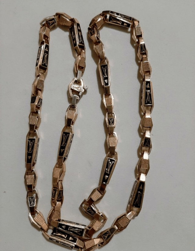 Louis Vuitton style Chain