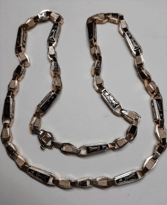 Louis Vuitton style Chain