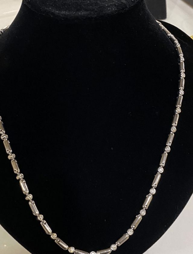 Luxury Chain with Diamonds